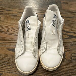 Adidas Men's Size 11.5, Stan Smith white and navy- good condition - have laces